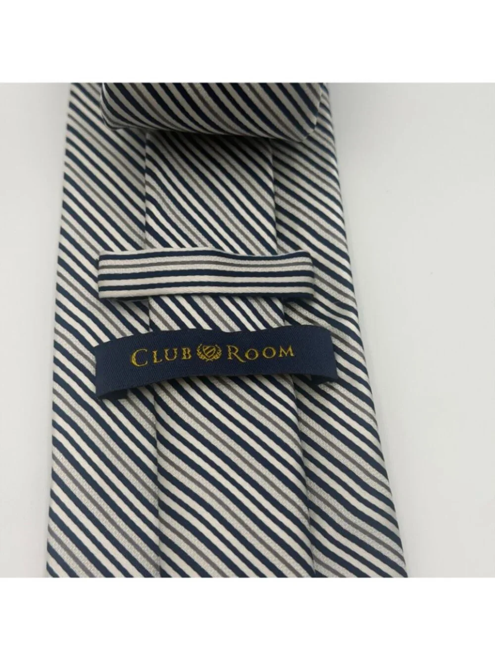 Club Room Men’s Blue White Diagonal Stripe Necktie Classic Business Tie